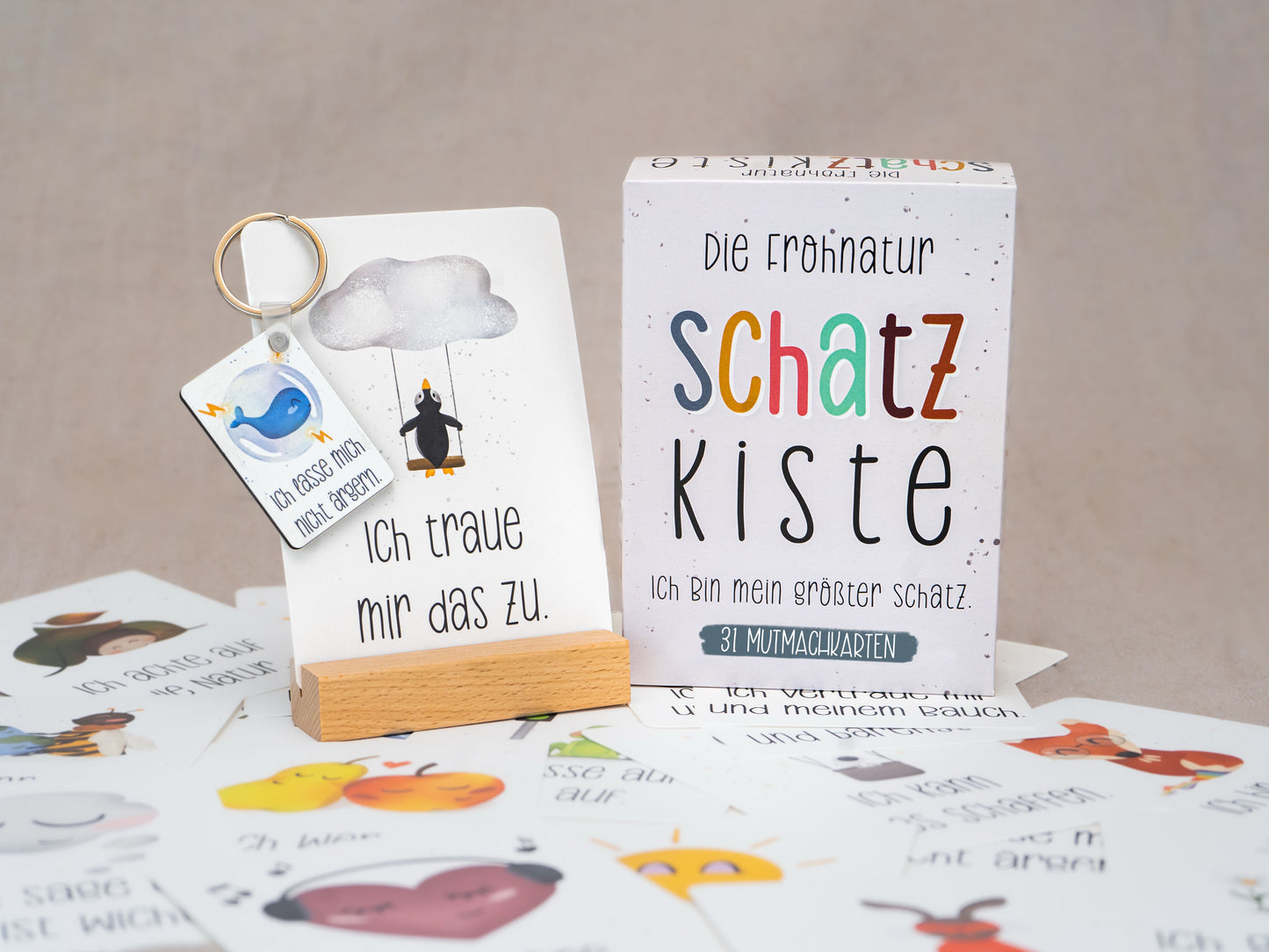 GEFÜHLSSTARK BUNDLE . Sorgenfresser-Igel-Set + 31 Mutmachkarten "Schatzkiste" + personalisierte Tasse